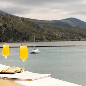 Alley Boutique And Argostoli (Kefalonia)